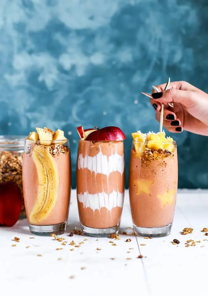 Illustrative article feature photo (free stock, not official brand photography)